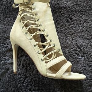 Chic Lace-Up Tan Heels